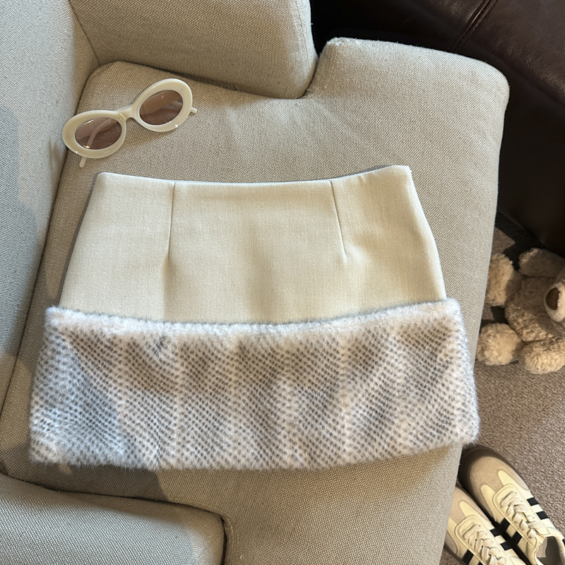 High-Waist A-Line Bodycon Mini Skirt with Faux Fur Trim Wool Blend Women - Image 3
