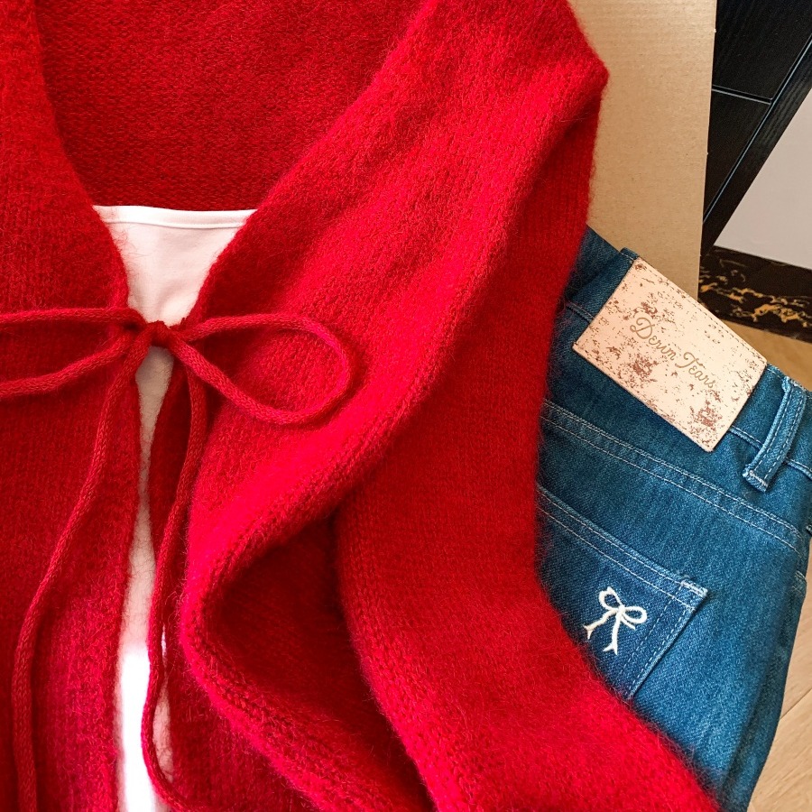 Red Sweater and White Knit Vest Two-Piece Set for Women Casual Lace Detail - Image 5
