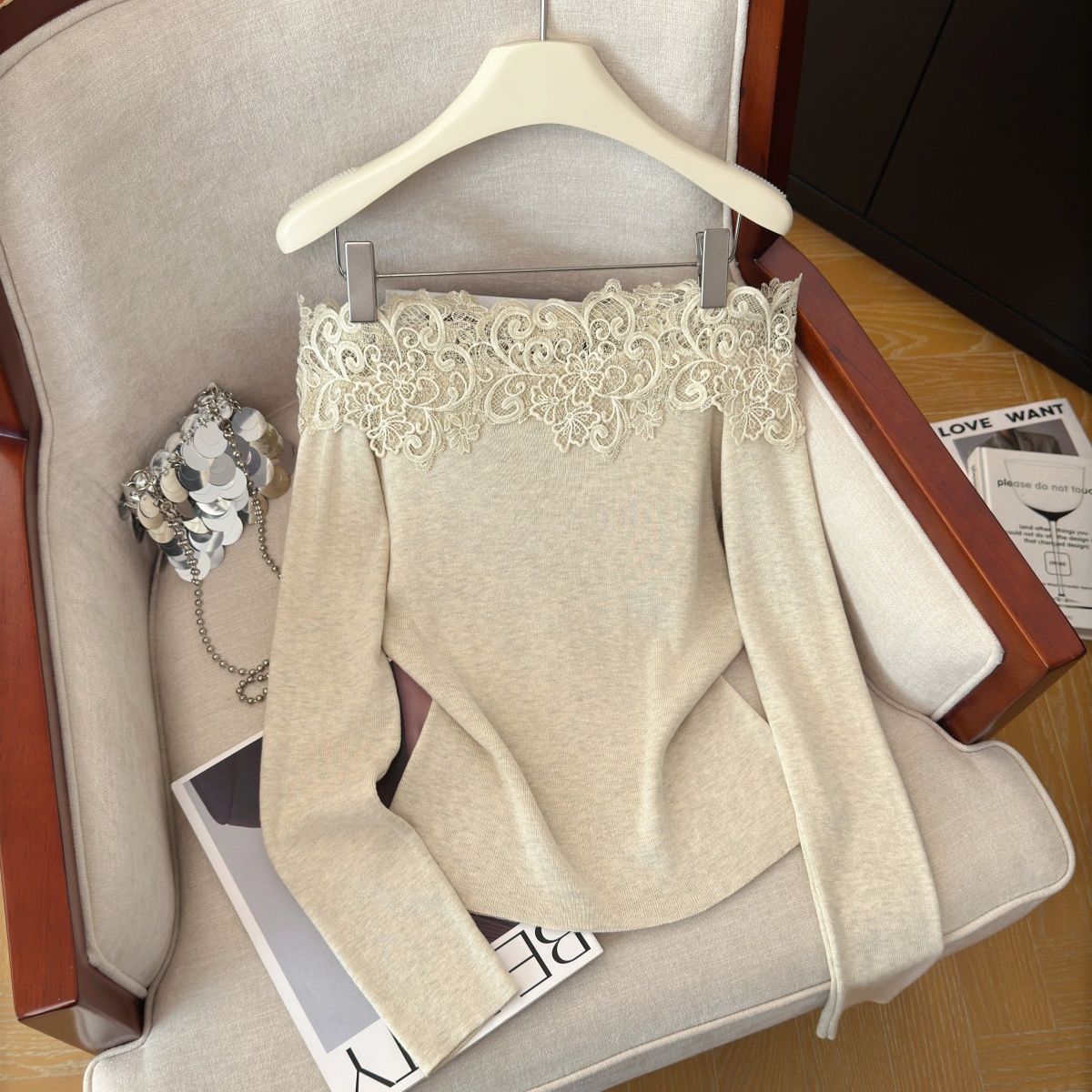 French Style Lace Patchwork Knit Top Women Off-Shoulder Slimming Long Sleeve Fall