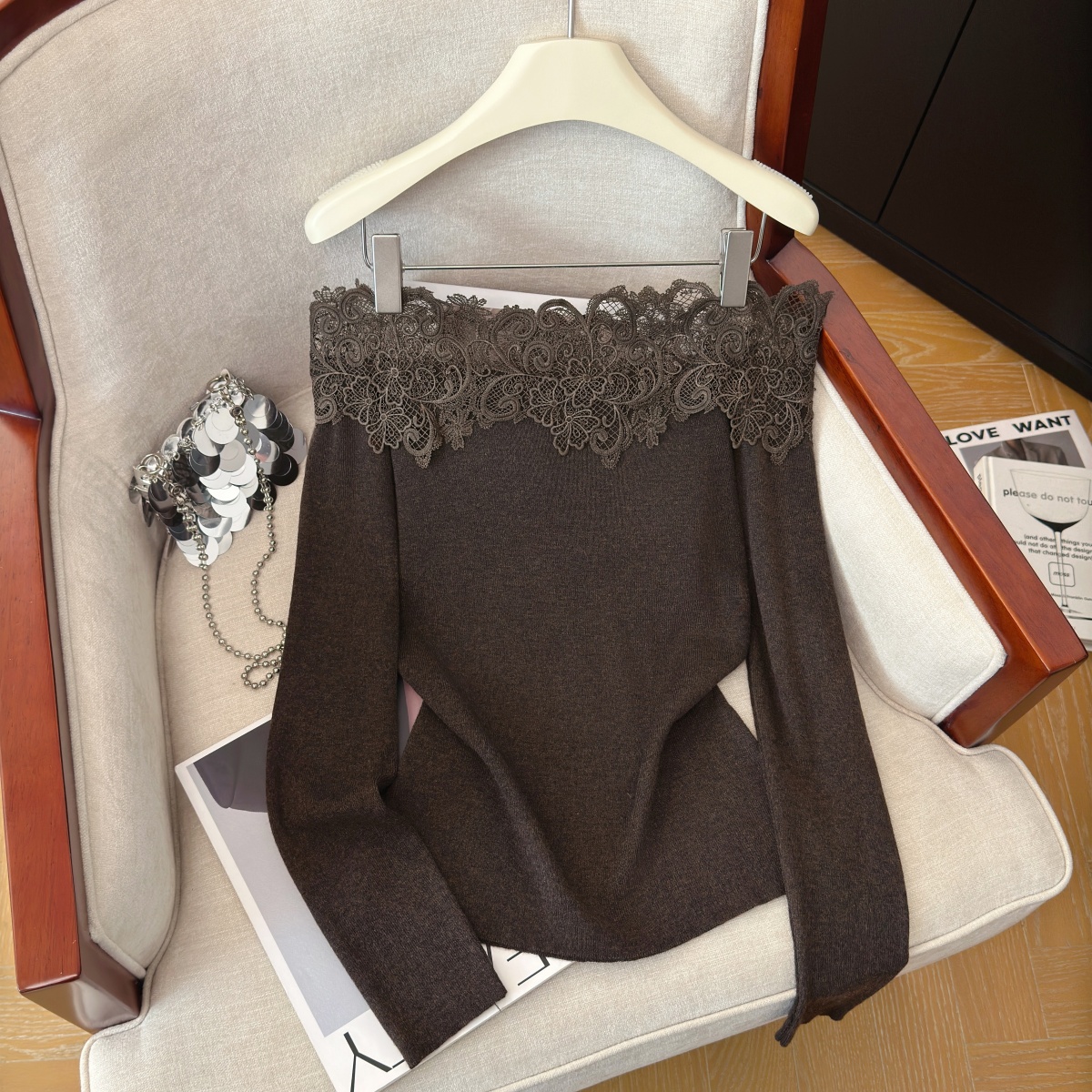 French Style Lace Patchwork Knit Top Women Off-Shoulder Slimming Long Sleeve Fall - Image 2